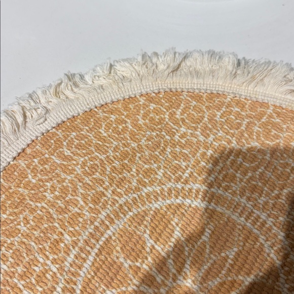 Round Fringe Placemat💛 - Picture 4 of 8